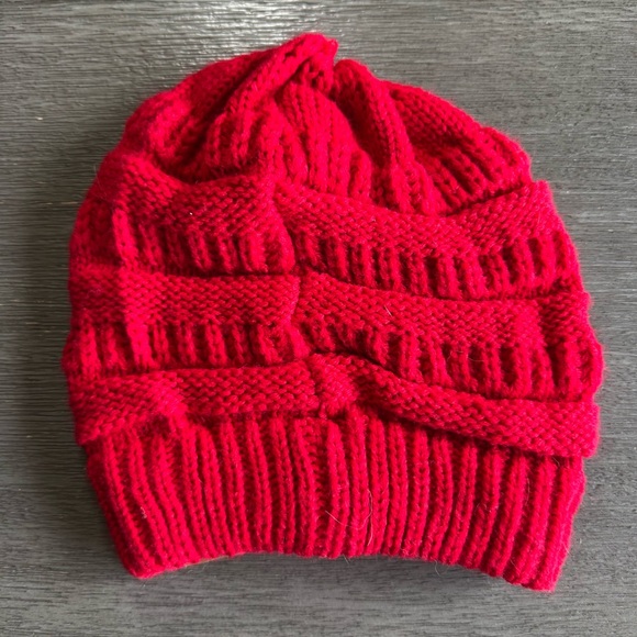 Red Knit Beanie Hat - Picture 3 of 6